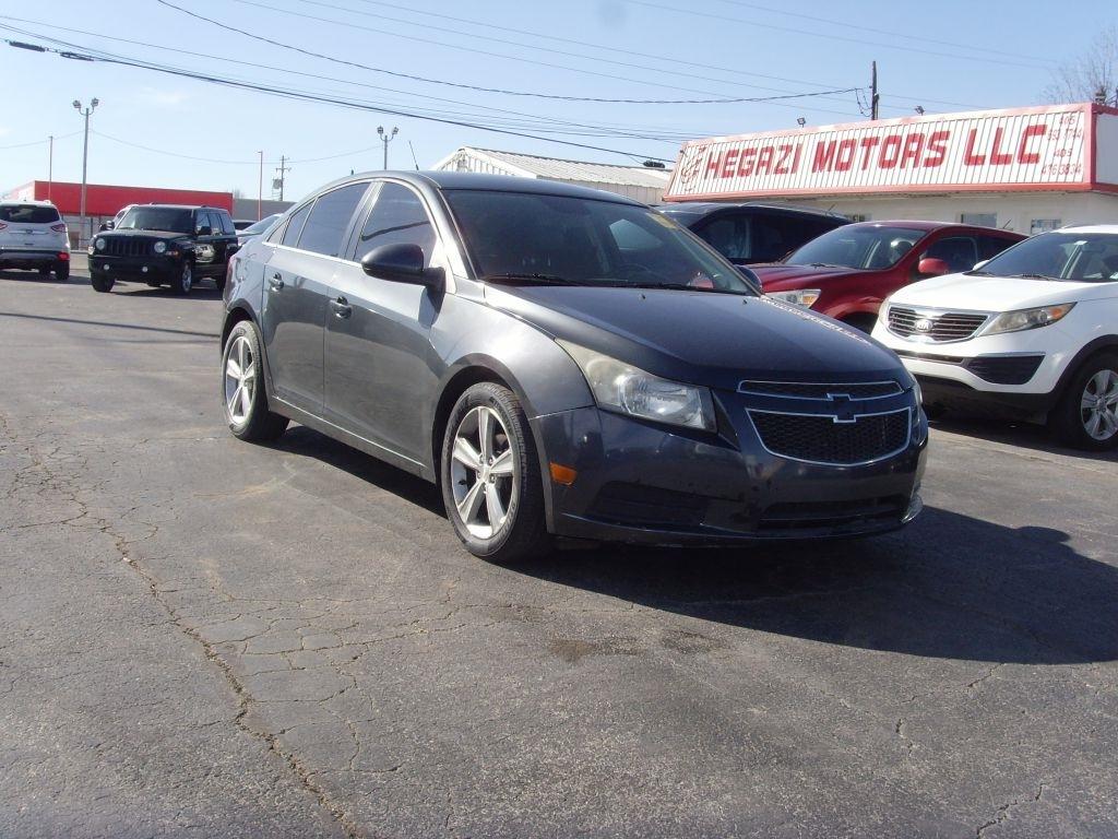 Chevrolet Cruze  2013