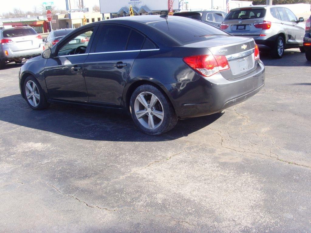 Chevrolet Cruze  2013