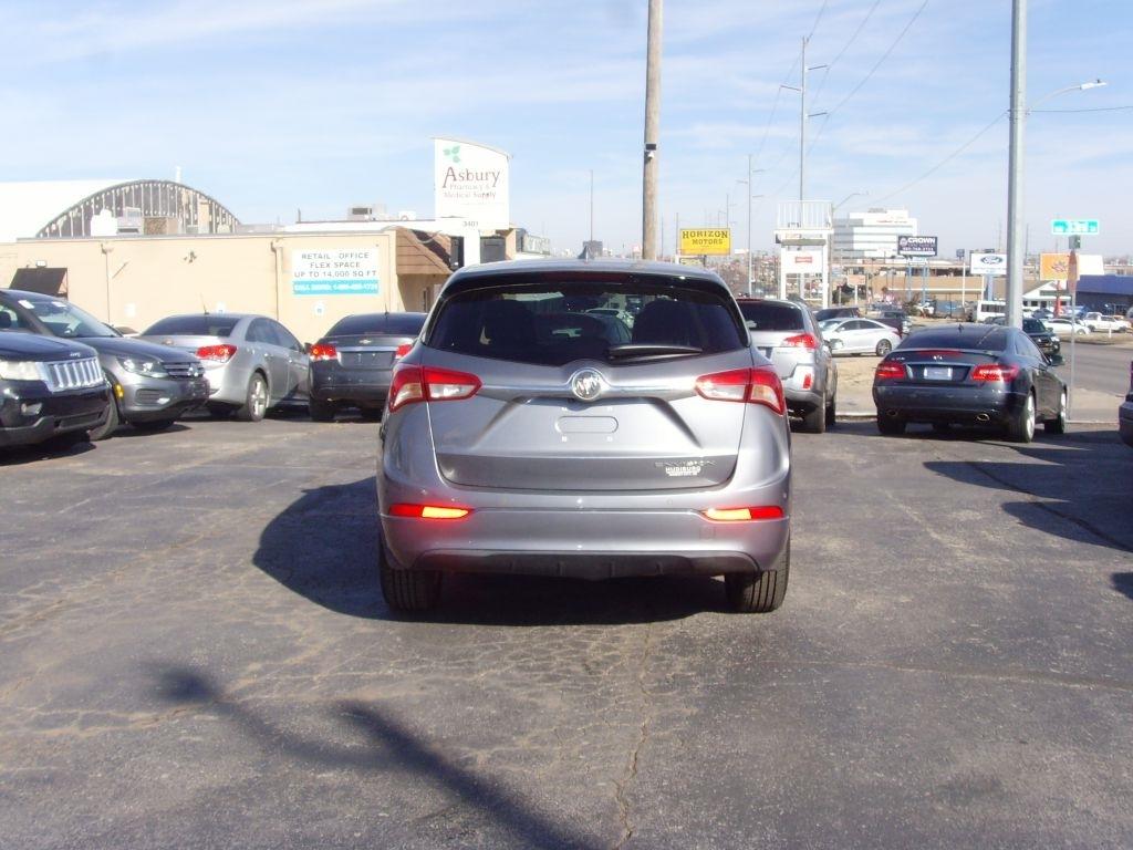 Buick Envision  2020