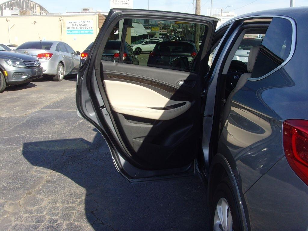 Buick Envision  2020