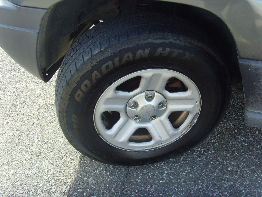 Jeep Grand Cherokee  2004