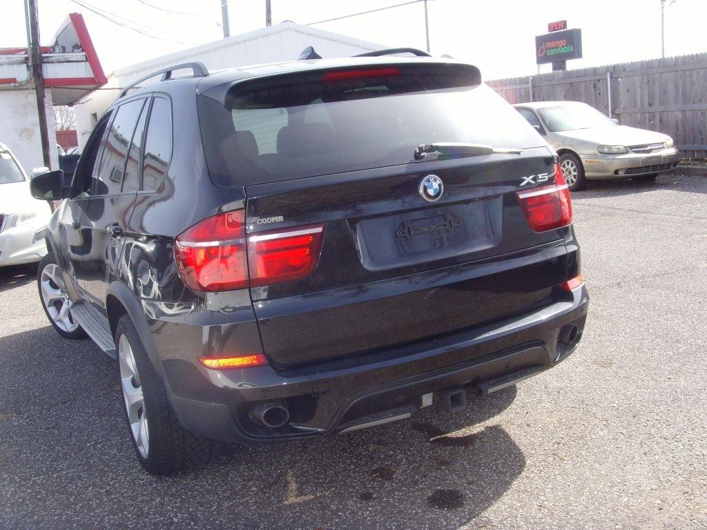BMW X5  2012