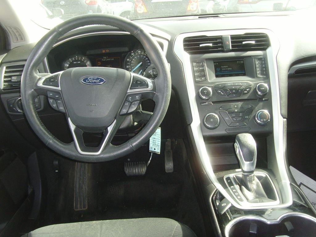 Ford Fusion  2016