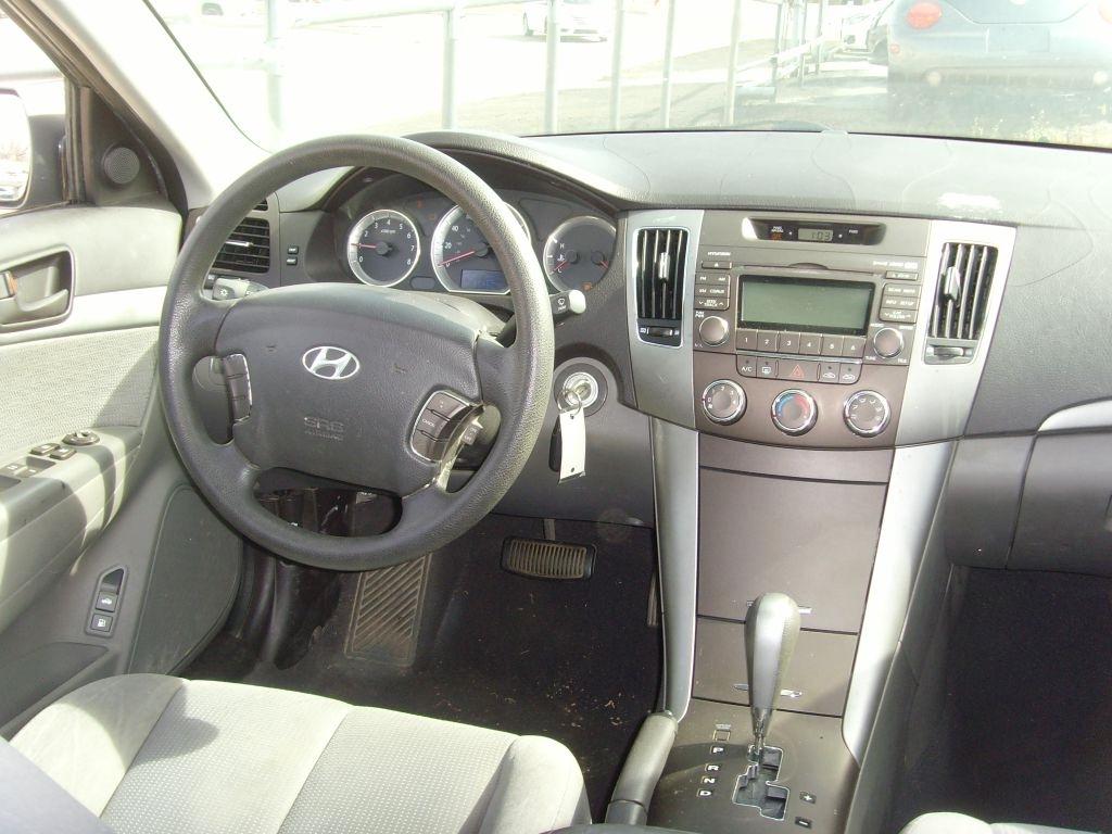 Hyundai Sonata  2010