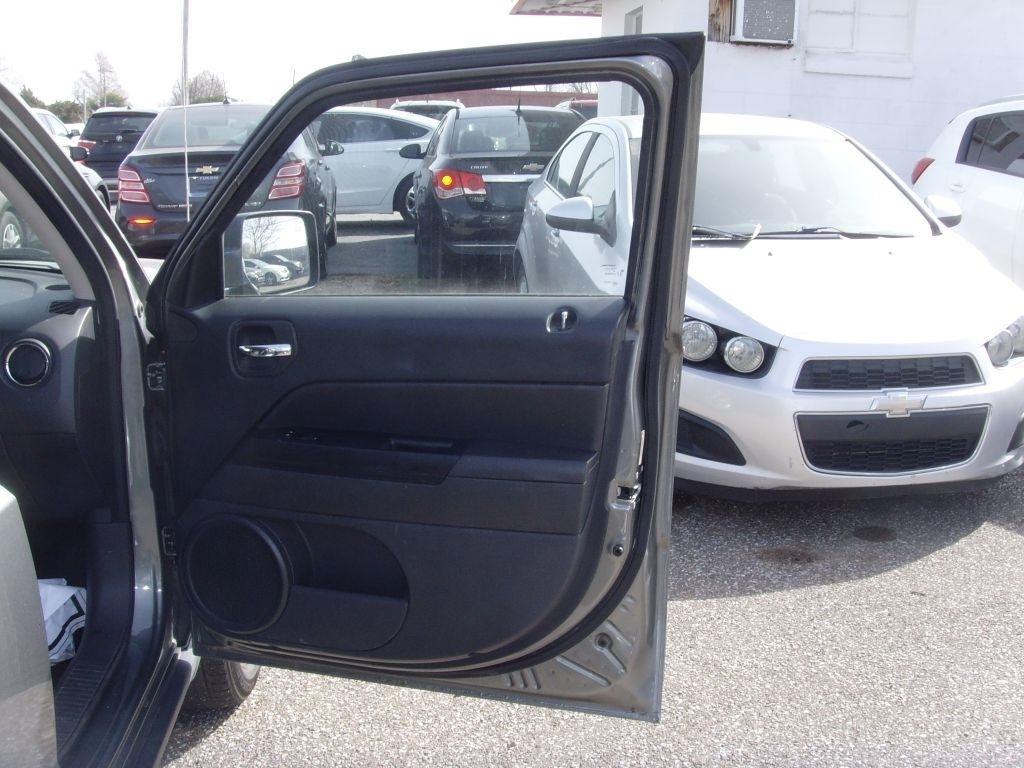 Jeep Patriot  2012