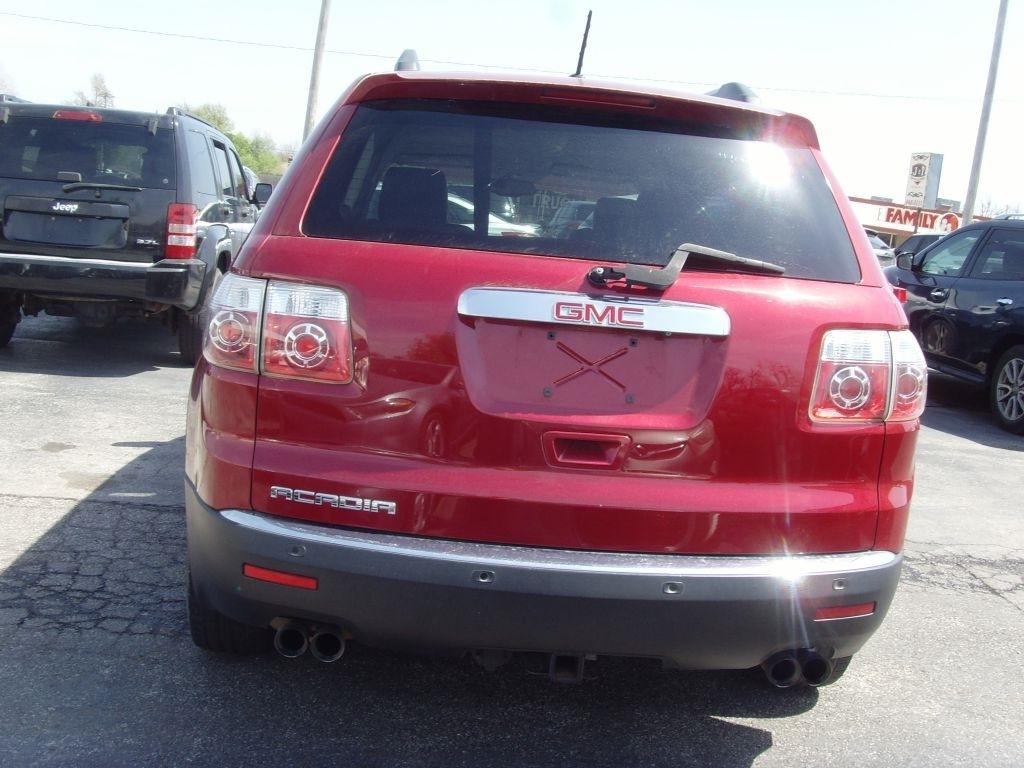 GMC Acadia  2012