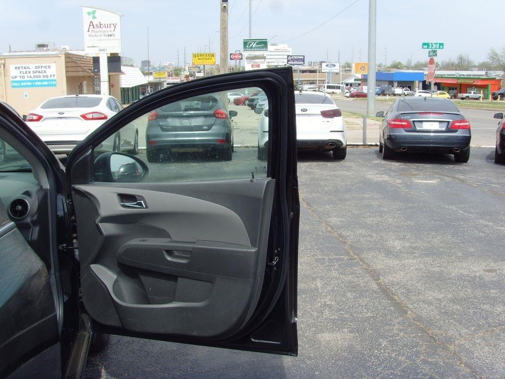 Chevrolet Sonic  2016