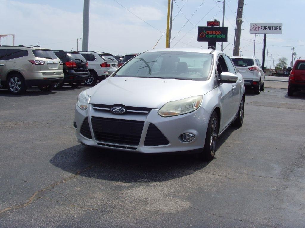 Ford Focus  2014