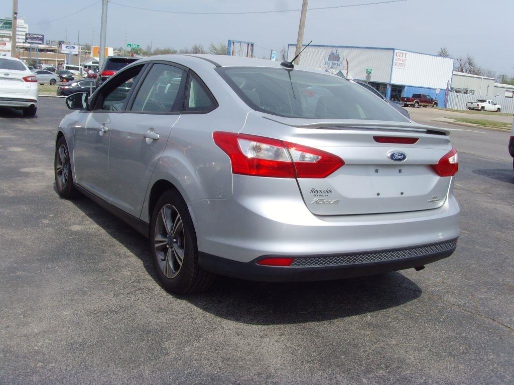 Ford Focus  2014