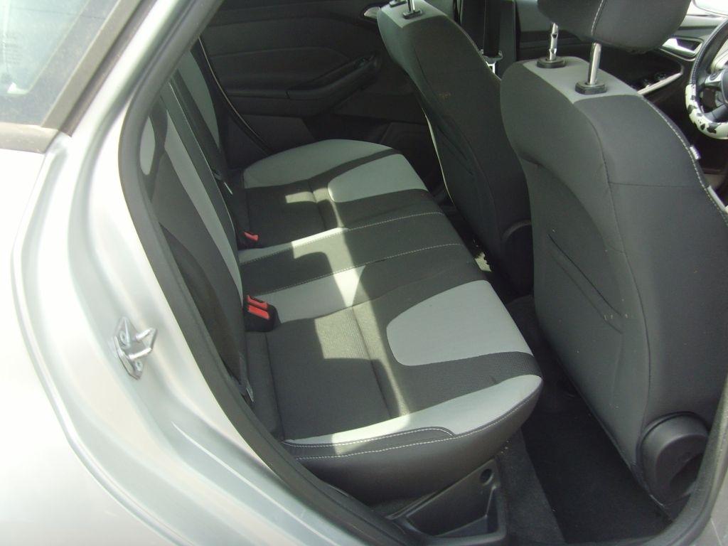 Ford Focus  2014