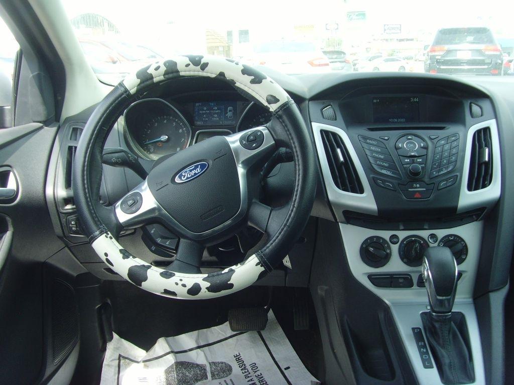 Ford Focus  2014