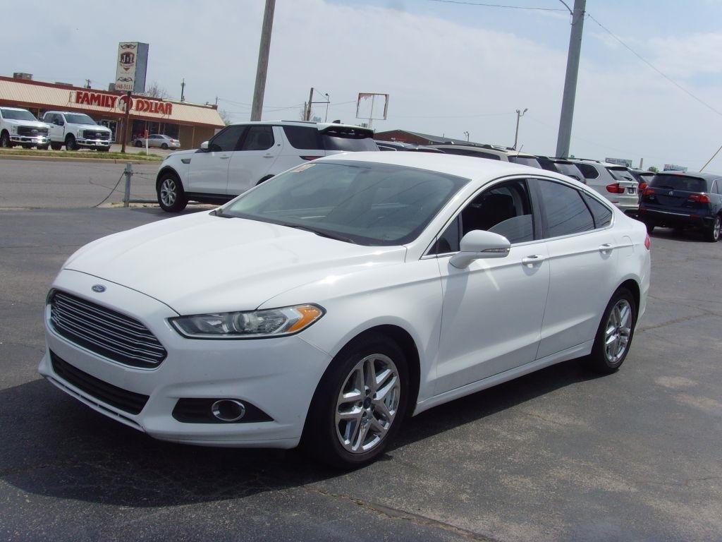 Ford Fusion  2016