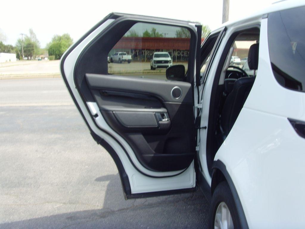 Land Rover Discovery  2019