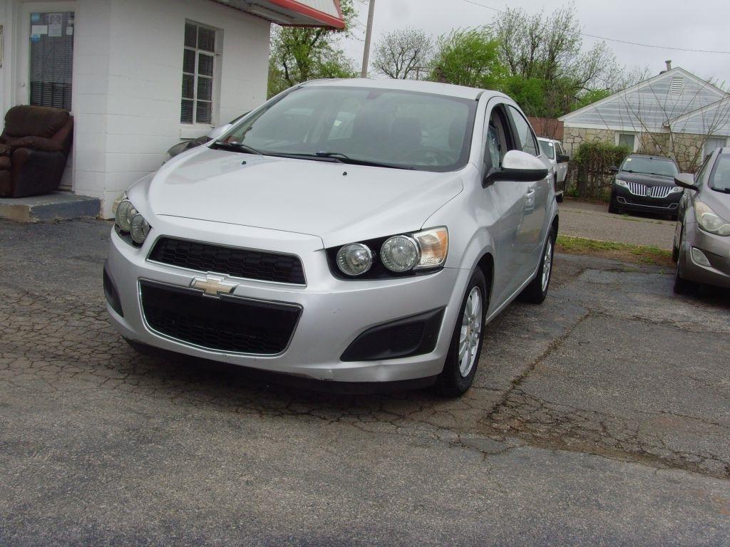 2016 Chevrolet Sonic LT