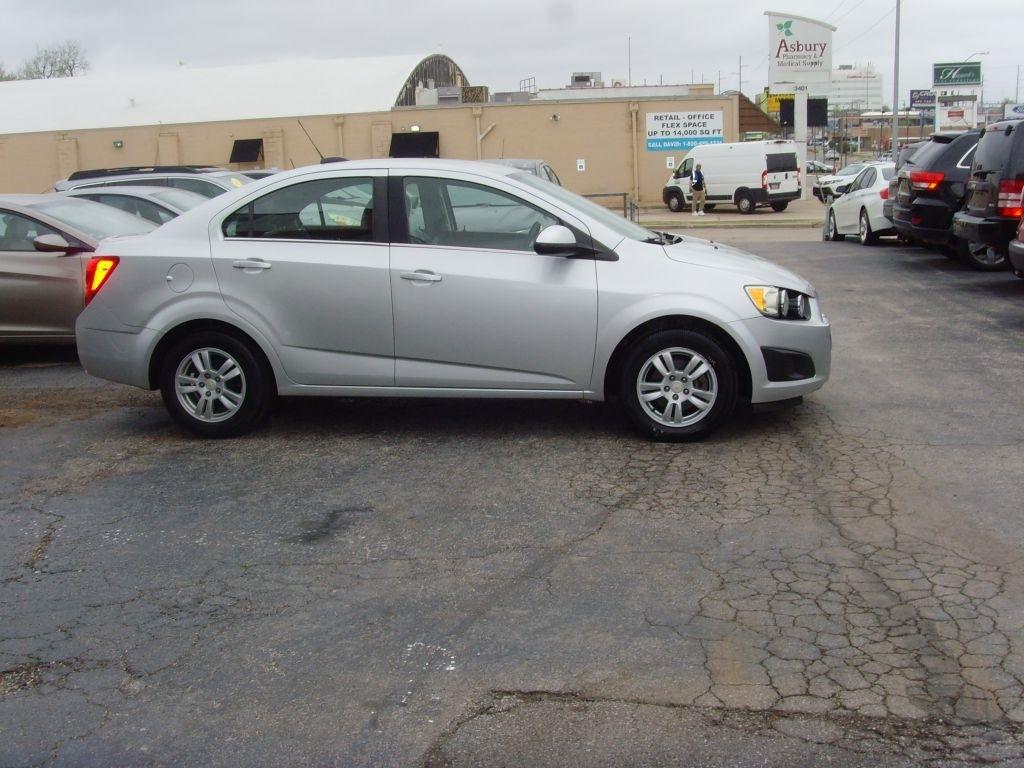 Chevrolet Sonic  2016