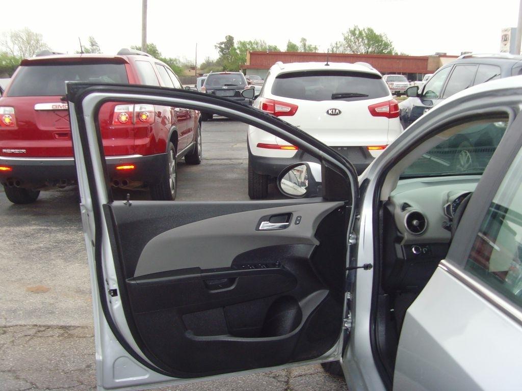 Chevrolet Sonic  2016