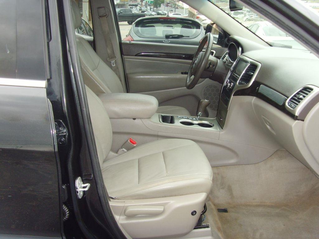 Jeep Grand Cherokee  2013