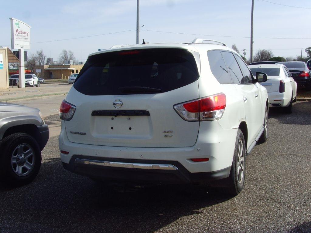 Nissan Pathfinder  2013