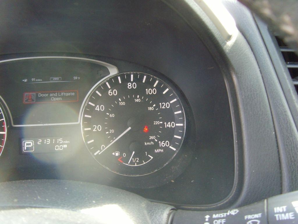 Nissan Pathfinder  2013