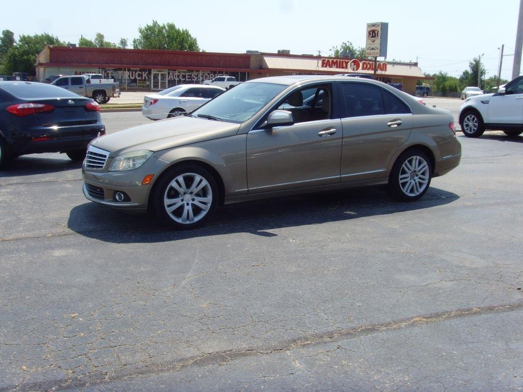 Mercedes-Benz C-Class  2009