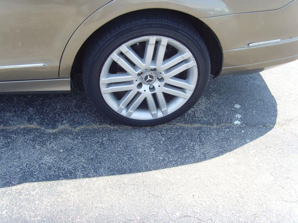 Mercedes-Benz C-Class  2009