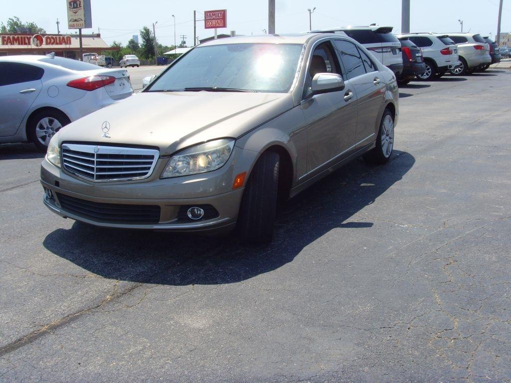 Mercedes-Benz C-Class  2009
