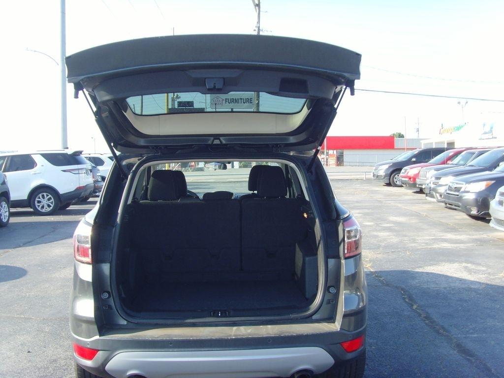 Ford Escape  2017