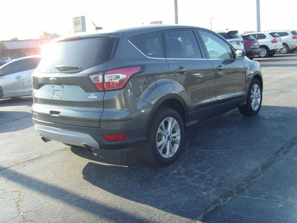 Ford Escape  2017