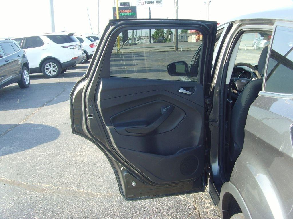 Ford Escape  2017