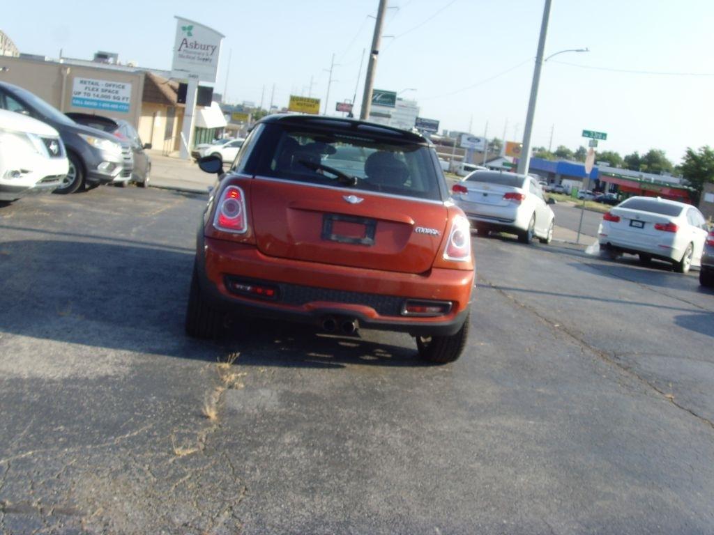 MINI Cooper  2012