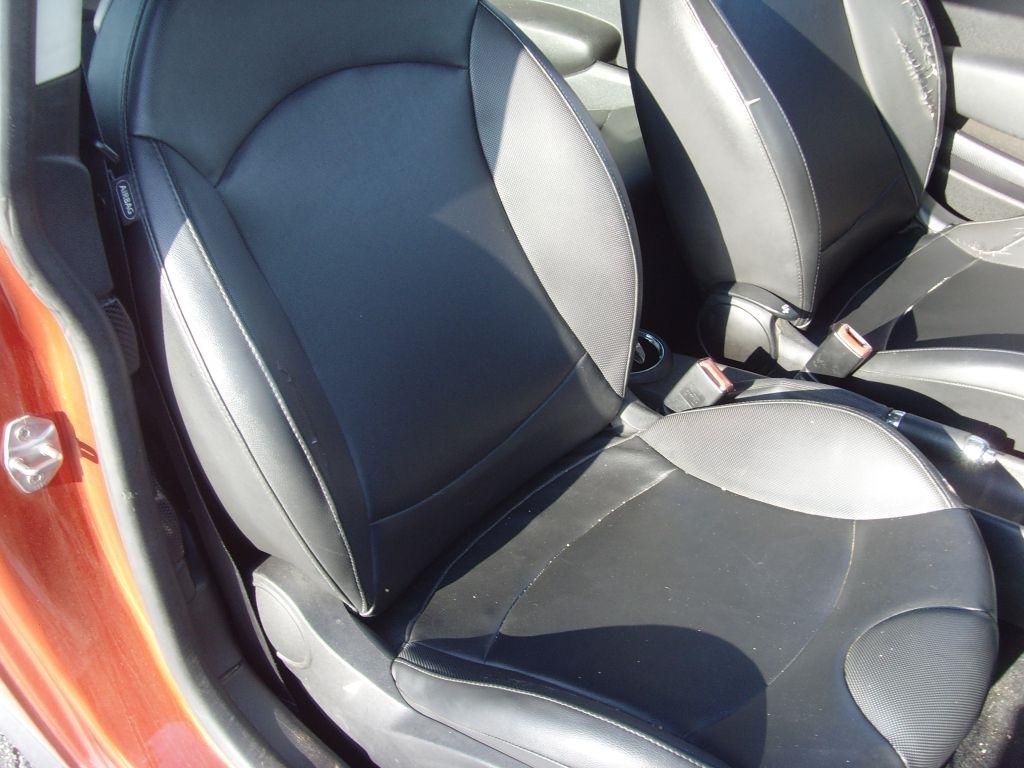 MINI Cooper  2012