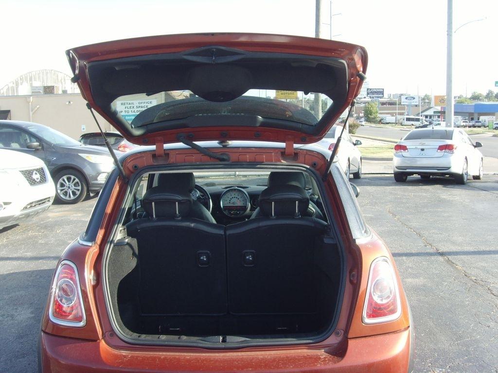 MINI Cooper  2012