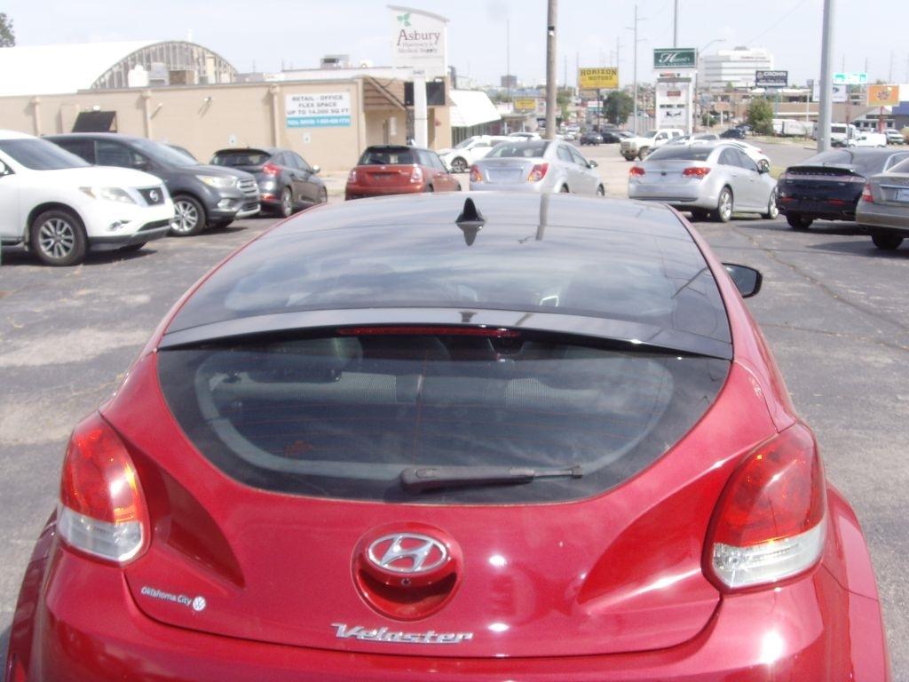 Hyundai Veloster  2016