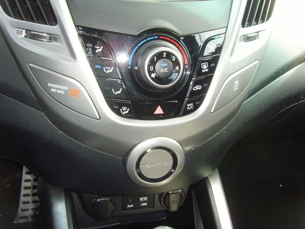Hyundai Veloster  2016