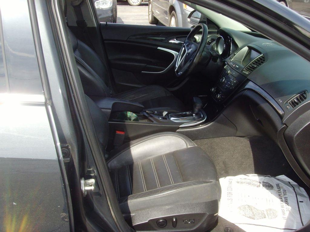Buick Regal  2012