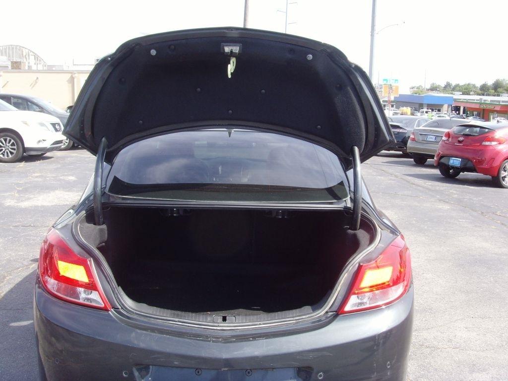 Buick Regal  2012