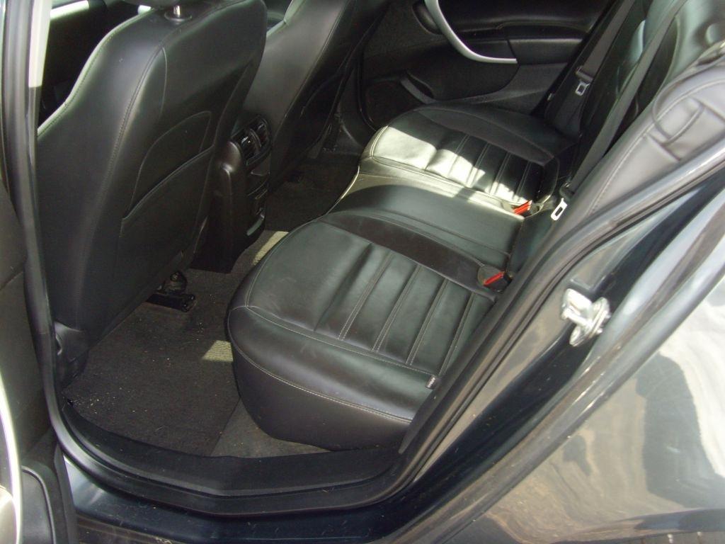Buick Regal  2012