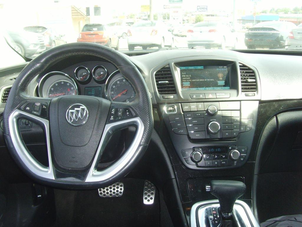 Buick Regal  2012