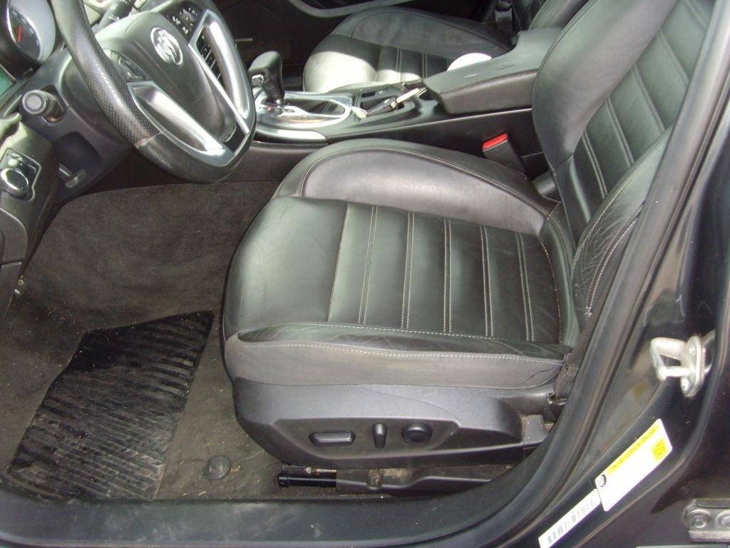 Buick Regal  2012