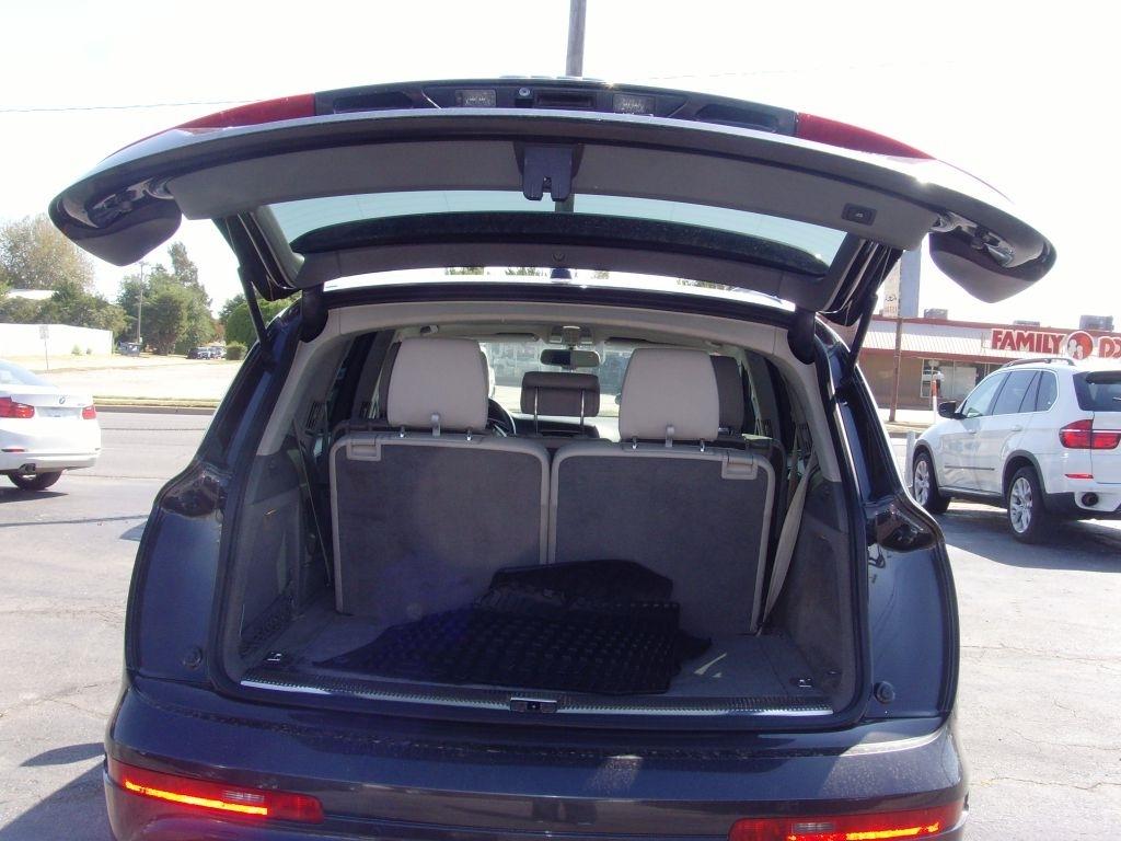 Audi Q7  2015