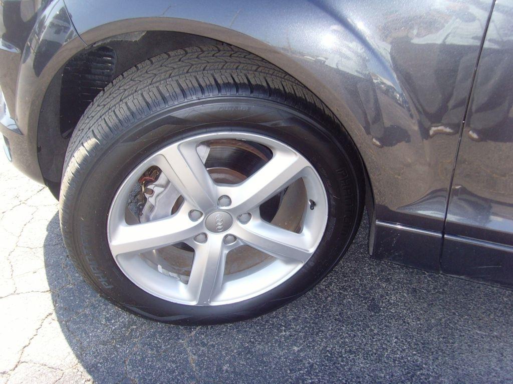 Audi Q7  2015