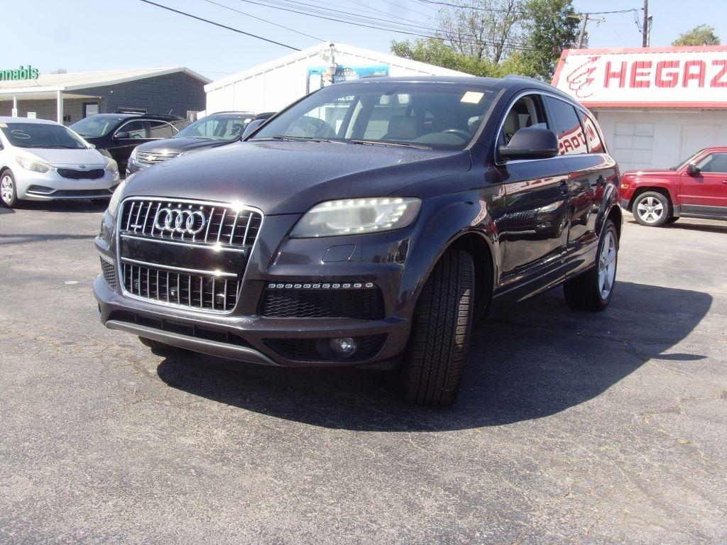 Audi Q7  2015