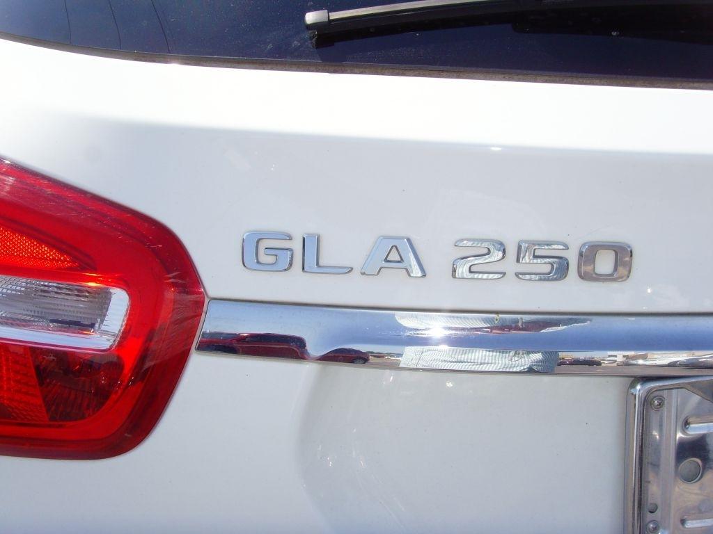 Mercedes-Benz GLA-Class  2018
