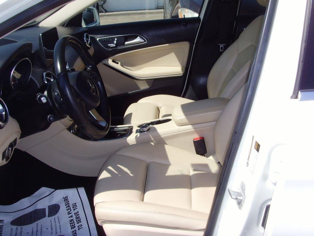 Mercedes-Benz GLA-Class  2018