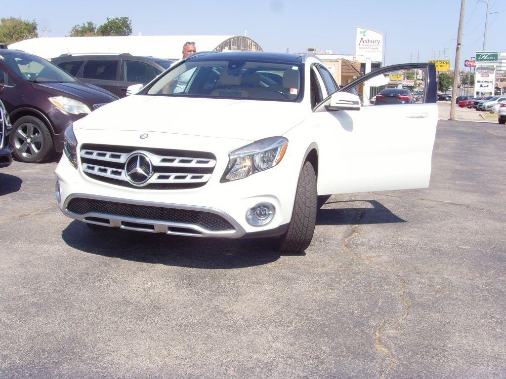 Mercedes-Benz GLA-Class  2018