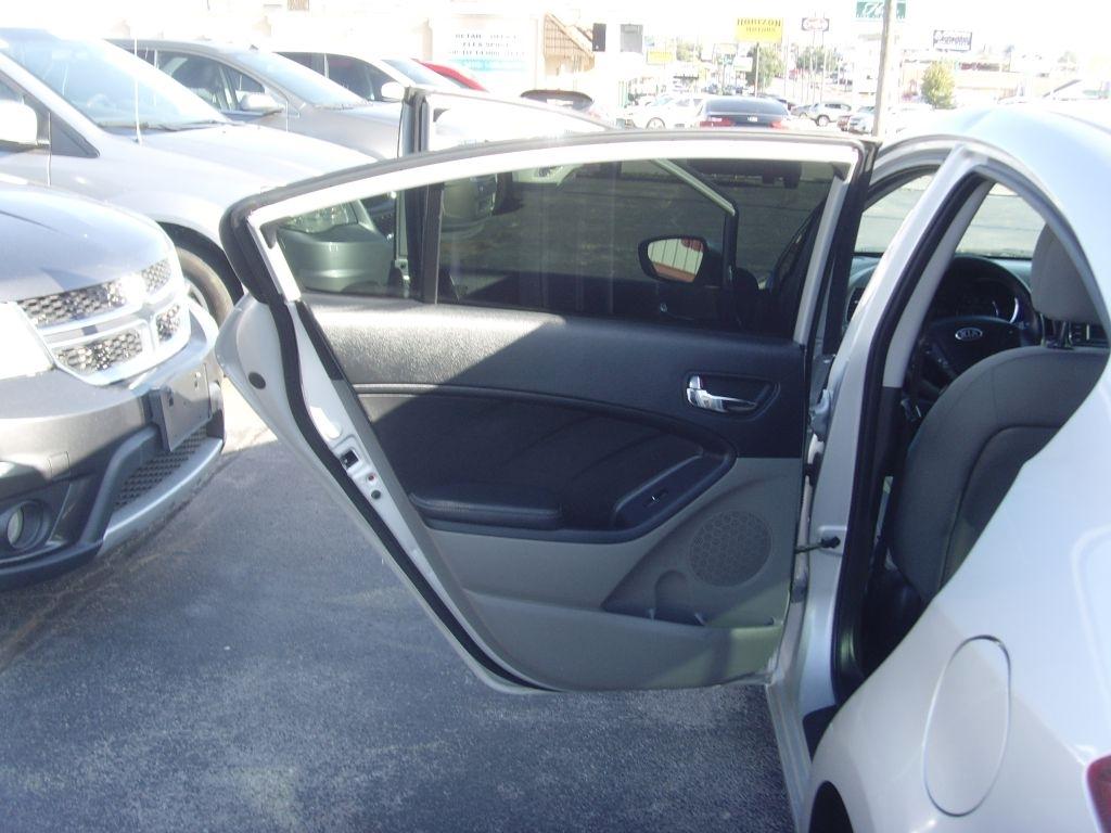 Kia Forte  2015