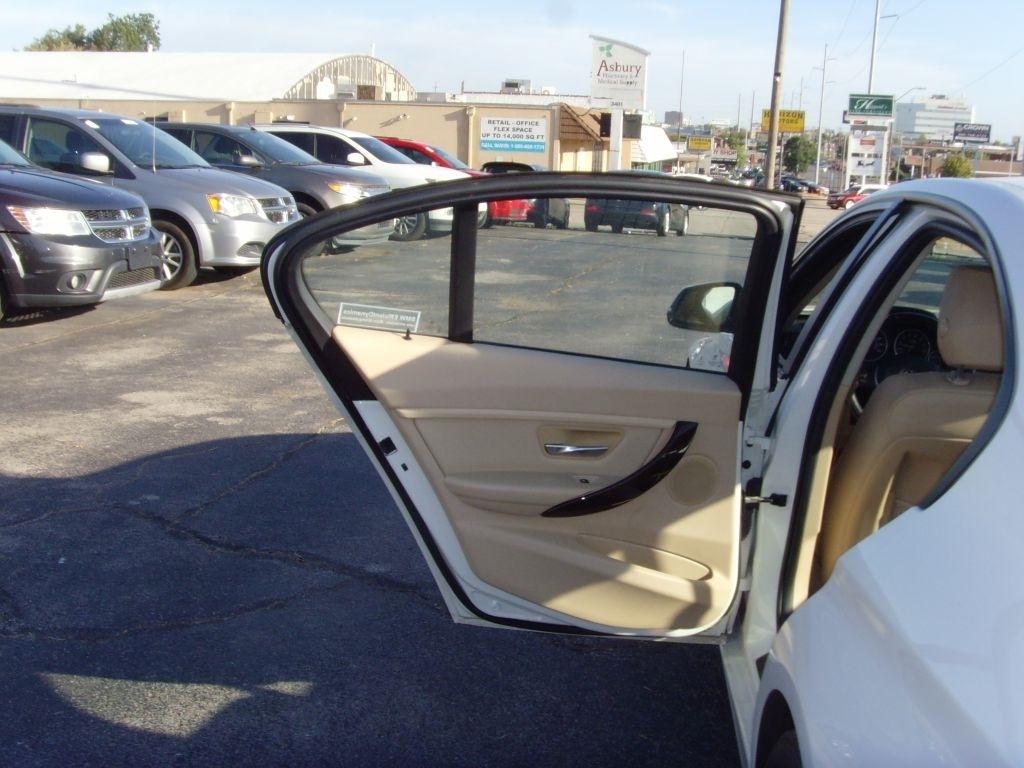 BMW 3-Series  2014