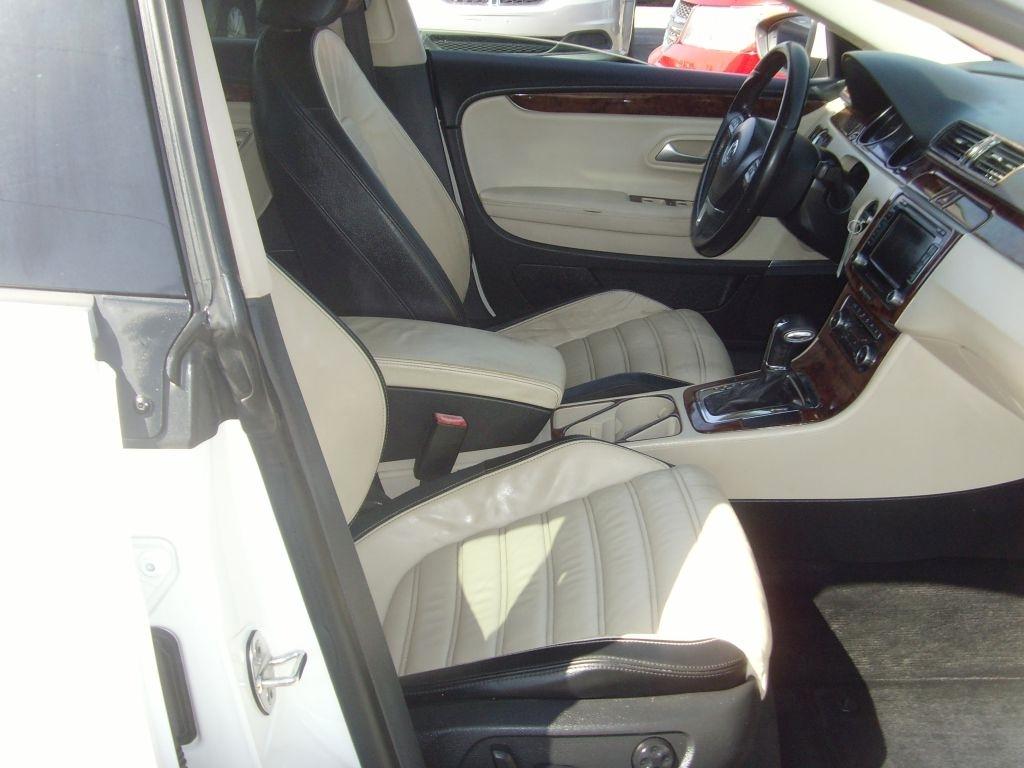 Volkswagen CC  2010