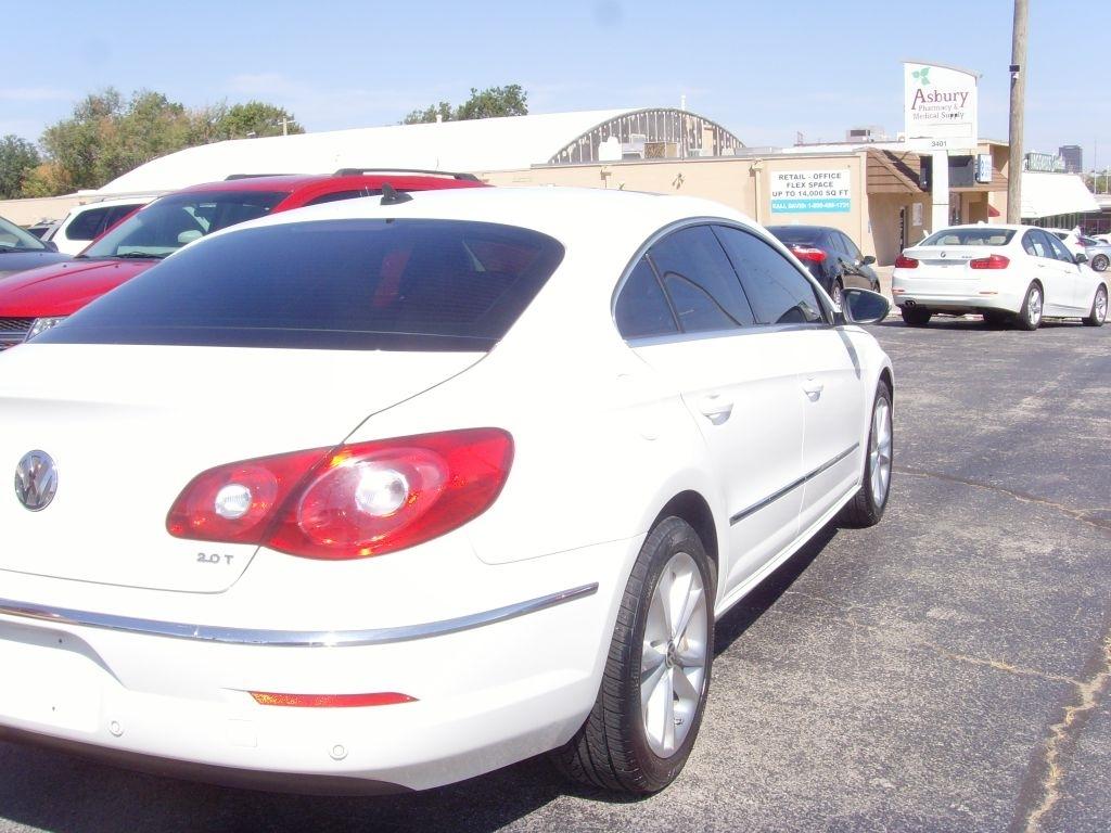 Volkswagen CC  2010