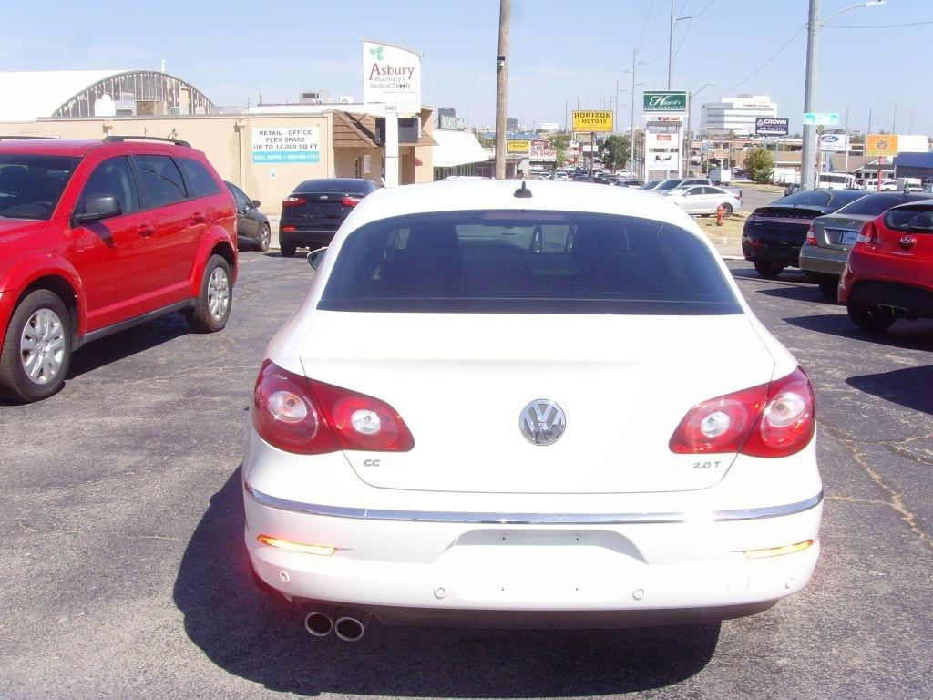 Volkswagen CC  2010